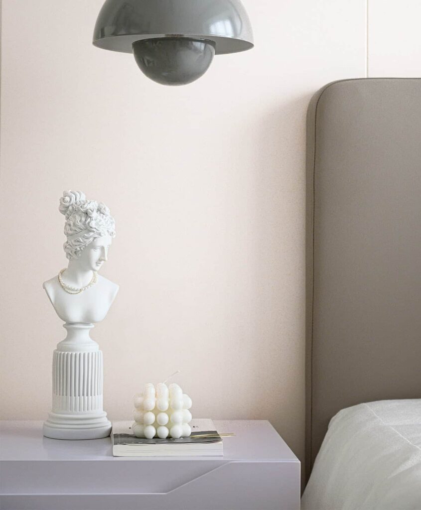 Contact Xie Yujie Nick KXg2KRuxcgI1 Unsplash 845x1024